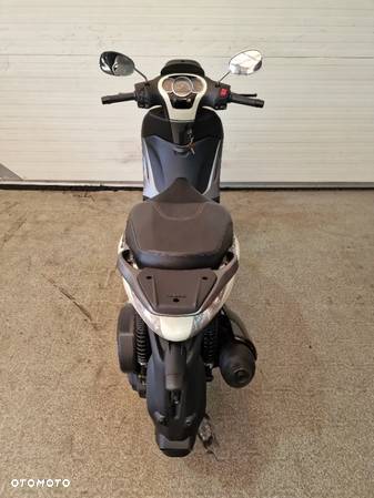 Piaggio Beverly - 31