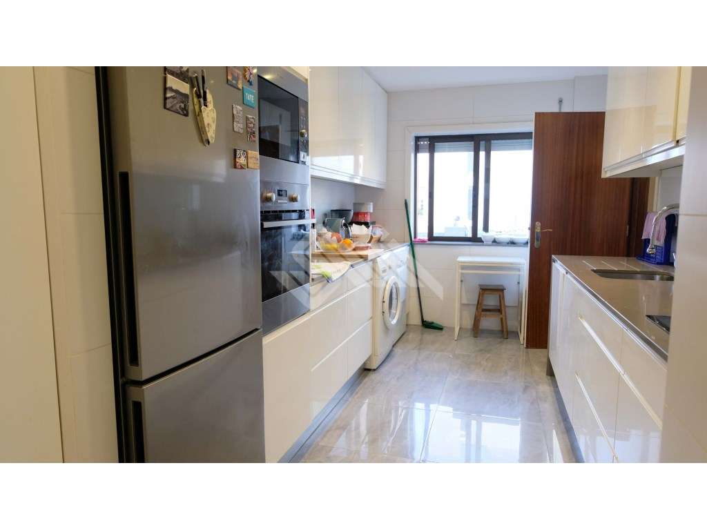 Apartamento T4 Venda Porto-5