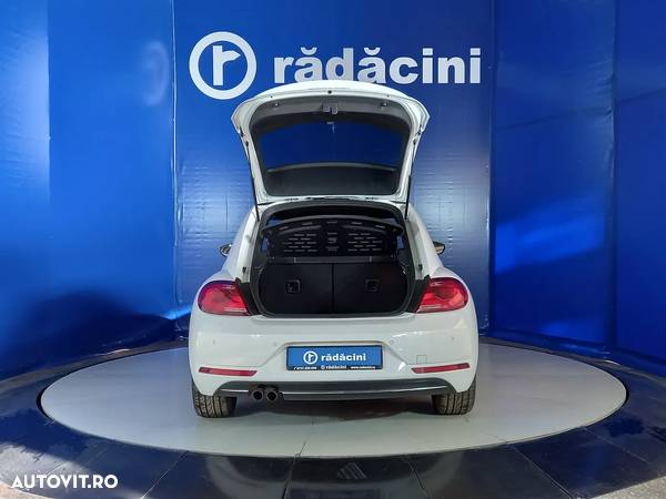 Volkswagen Beetle 2.0 TDI DSG Sport - 21