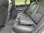 Volvo V60 D4 Geartronic Summum - 30