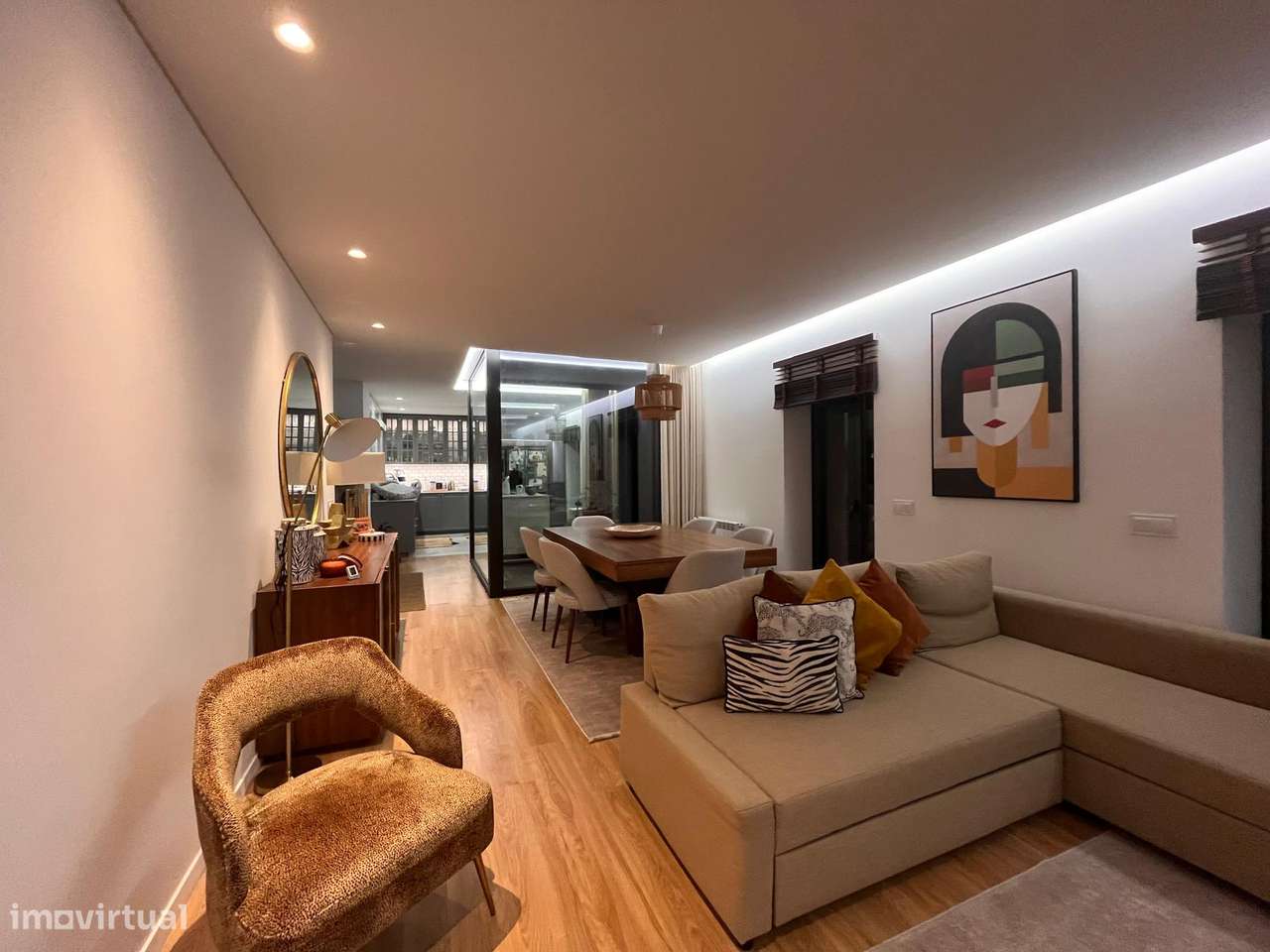 Moradia de Luxo com Piscina borda Infinita e 17.000 m² de Terreno-5