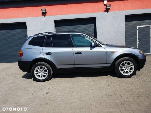 BMW X3 2.0i - 15