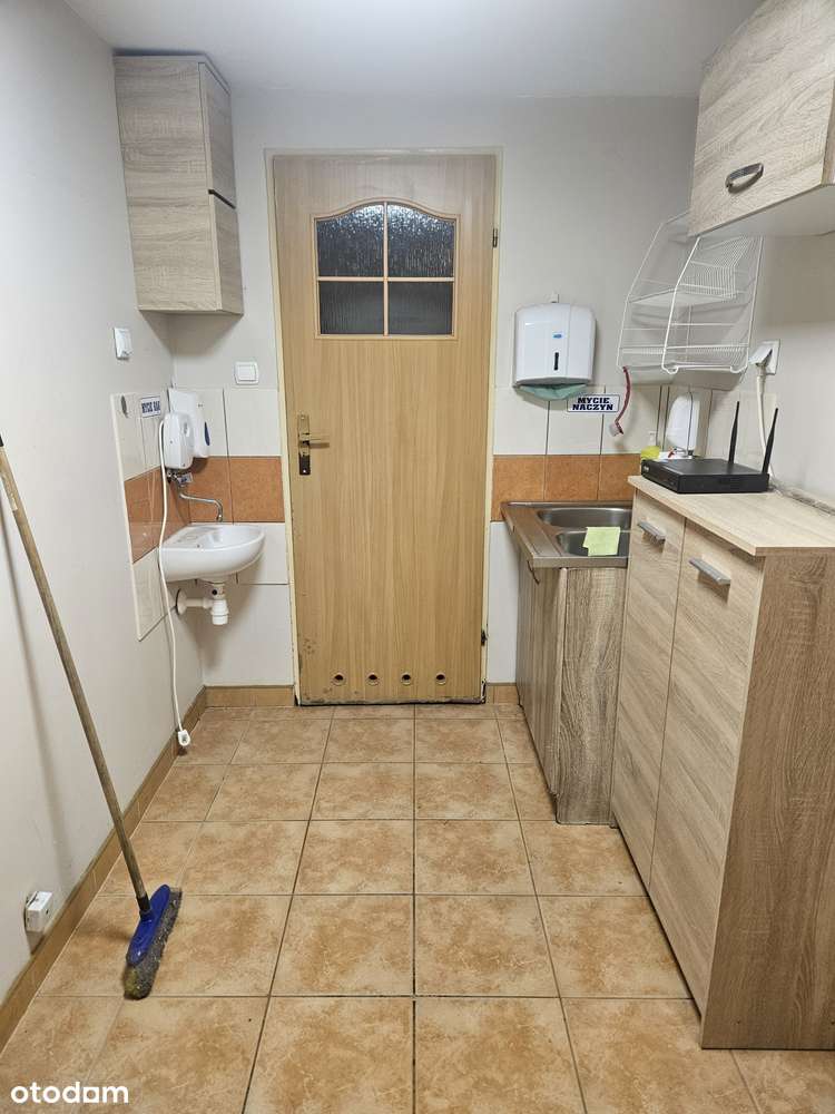 Pawilon handlowo-usługowy-3