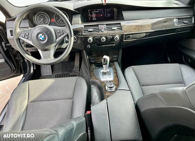 BMW Seria 5 520d Touring Aut. Special Edition - 10