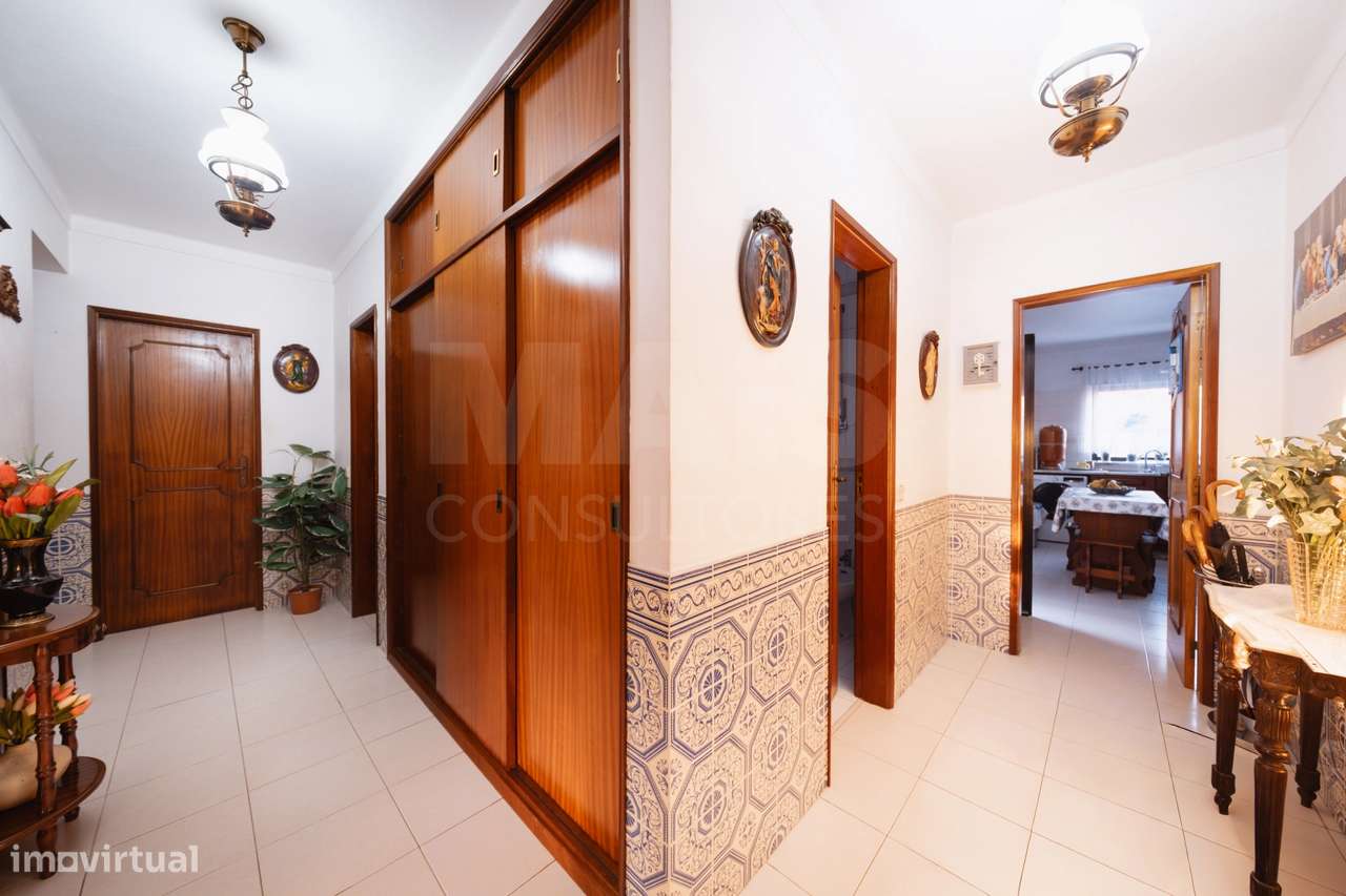 Apartamento T2+2 - Próximo do Parque D. Carlos - Caldas da Rainha - Grande imagem: 2/34