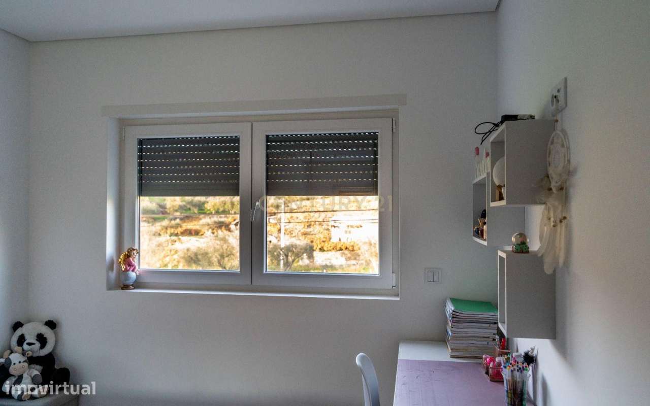 Moradia, 114 m², Barcos e Santa Leocádia-26