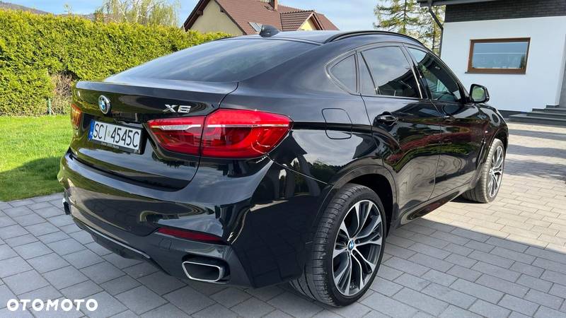 BMW X6 - 24