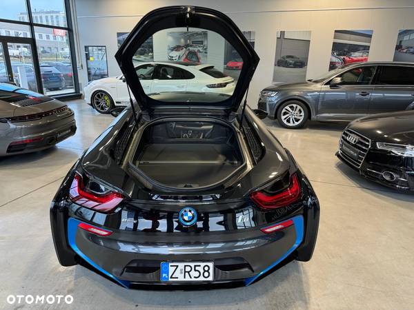 BMW i8 - 18