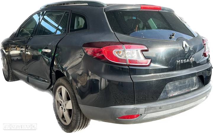 Renault Megane III Break (2011) - Lote de peças - 4