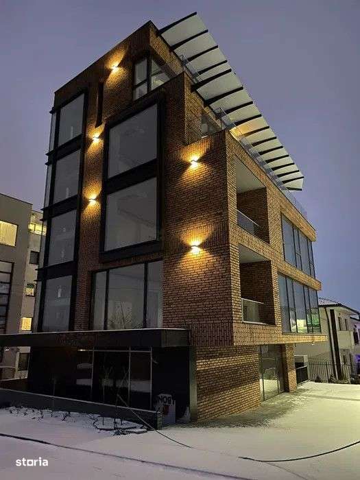 Cladire de birouri/clinica medical/ 500 mp utili zona Europa - Imagine principală: 2/13