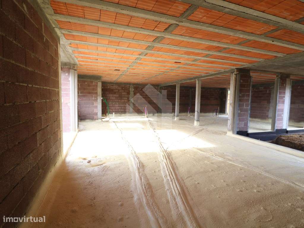 Venda Moradia Geminada T3 Térrea Nova - Fornelos (Ponte de Lima)-6