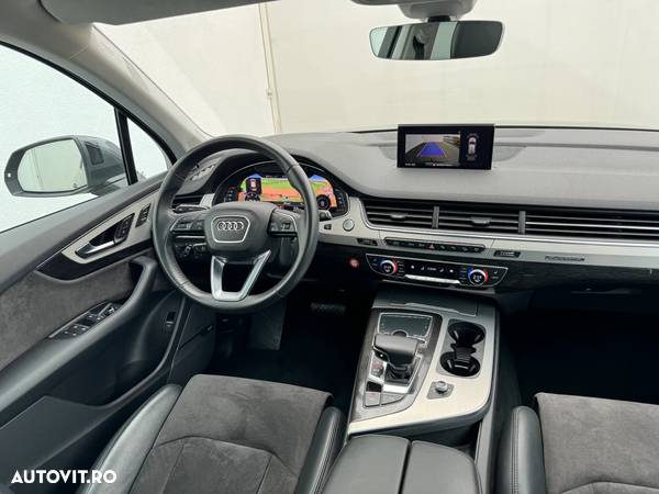 Audi Q7 3.0 50 TDI quattro Tiptronic S Line - 9