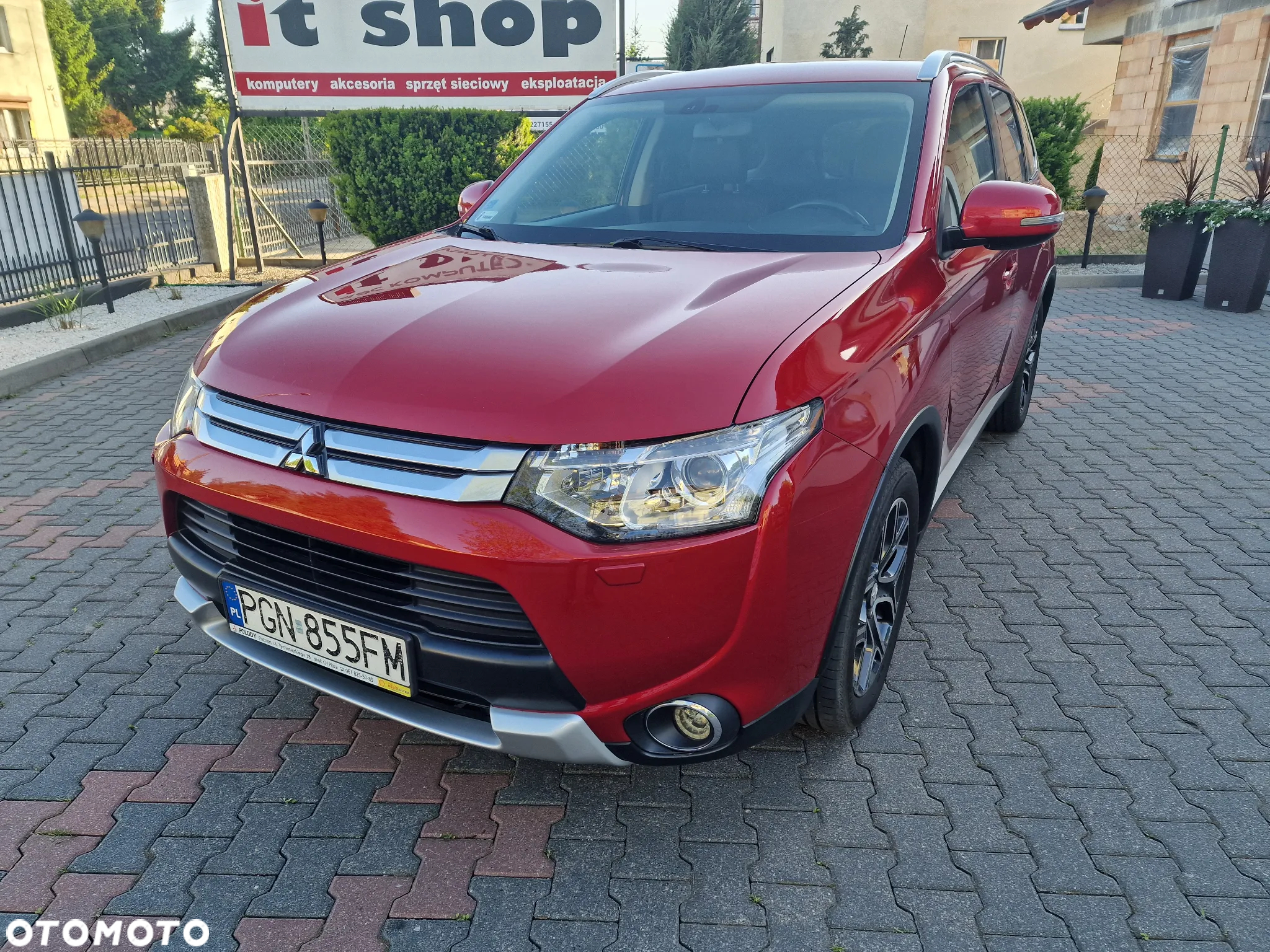 Mitsubishi Outlander 2.0 Intense + CVT - 2