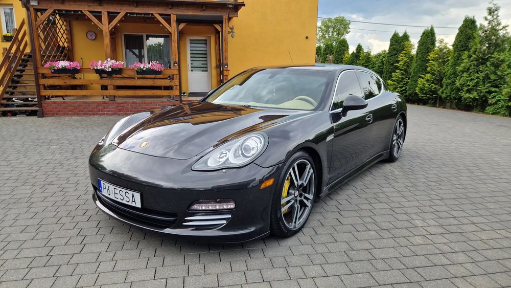 Porsche Panamera S PDK 2010