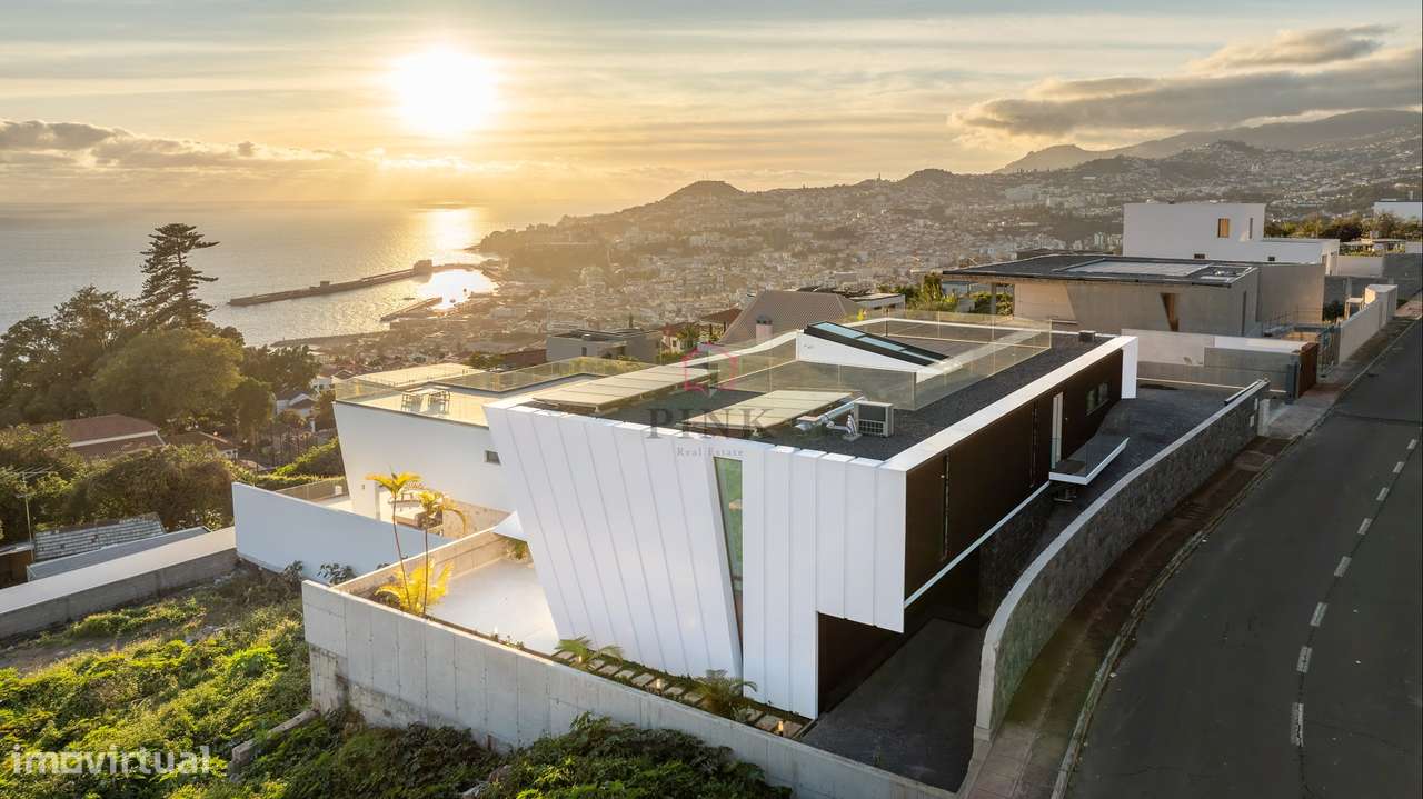 Moradia de Luxo com Piscina - T4 no Funchal - Grande imagem: 1/60