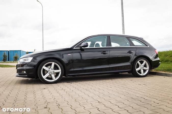 Audi A4 Avant 2.0 TDI DPF quattro S tronic S line Sportpaket - 15