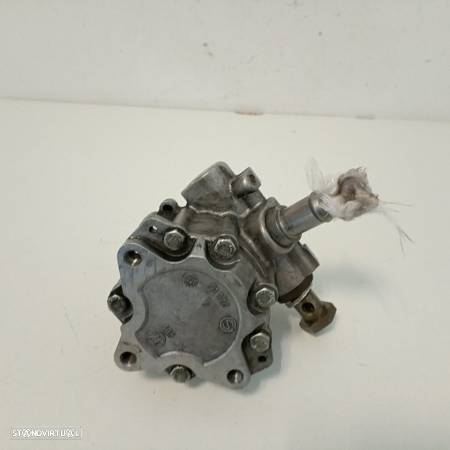 Bomba De Direção Volkswagen Passat (3B3) - 5