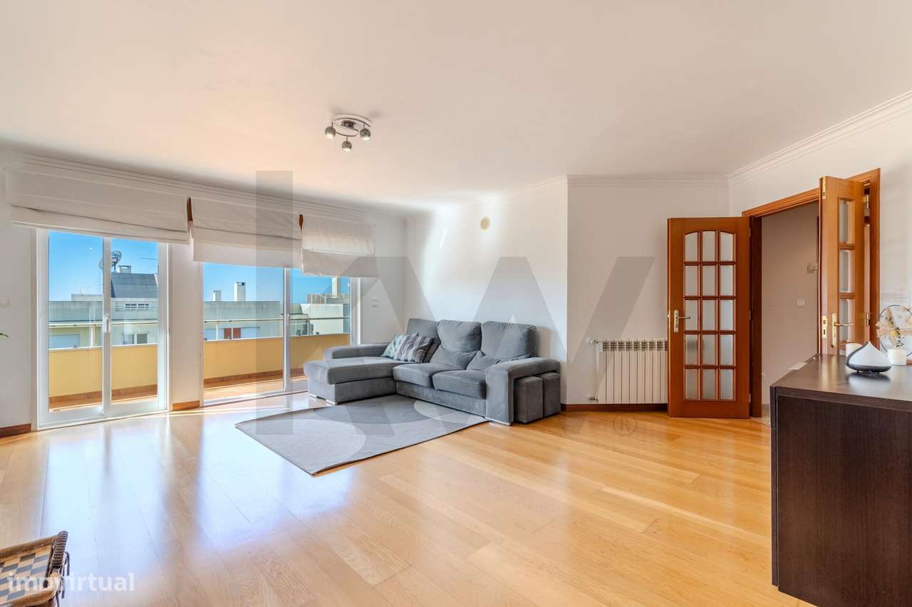 Apartamento T3 com varanda, garagem e arrecadação, em Paço de Arcos, O - Grande imagem: 4/58