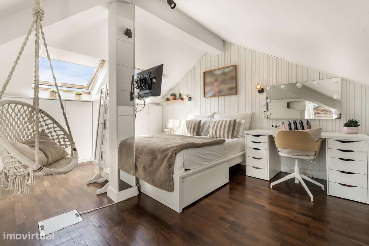 Moradia T4 com jardim, Encarnação, Lisboa-26