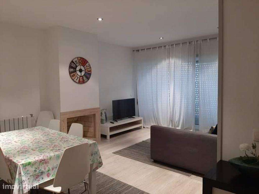 Apartamento T2 | Marinhas-1