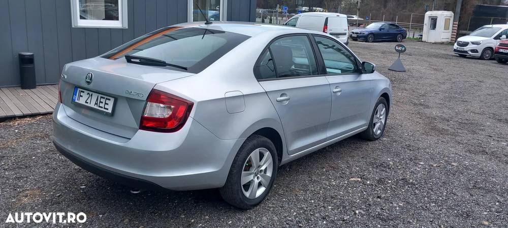 Skoda RAPID 1.0 TSI DSG Ambition - 3