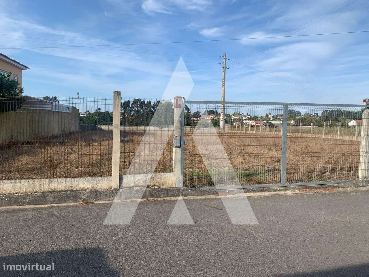 Terreno com permissão de construção de 4 Moradias em Aradas - Grande imagem: 4/10