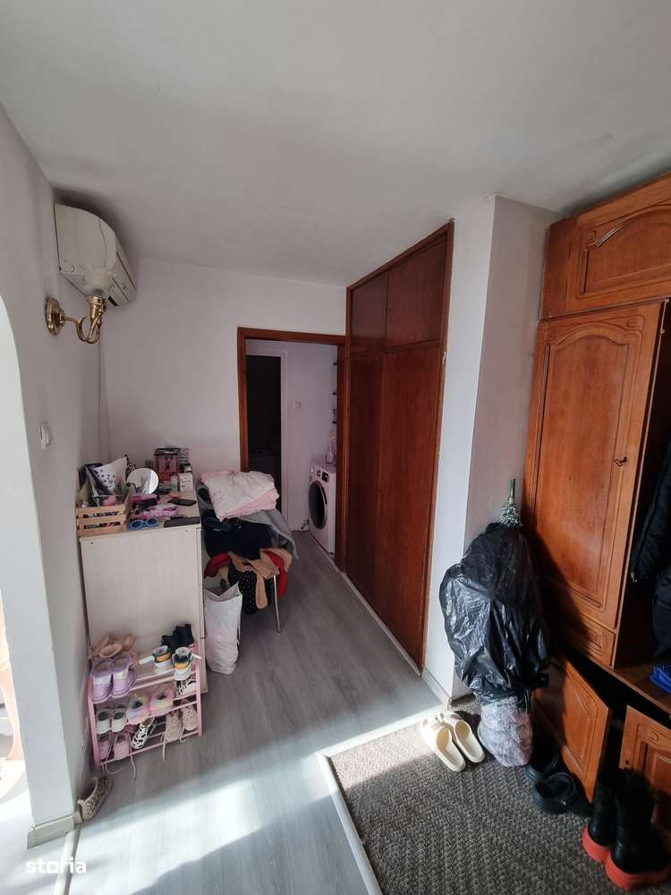 Gara stadion portul-apartament 2 camere decomandat cu gaze - Imagine principală: 5/9