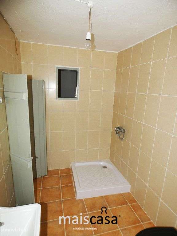 Moradia T1 para Recuperar !-13