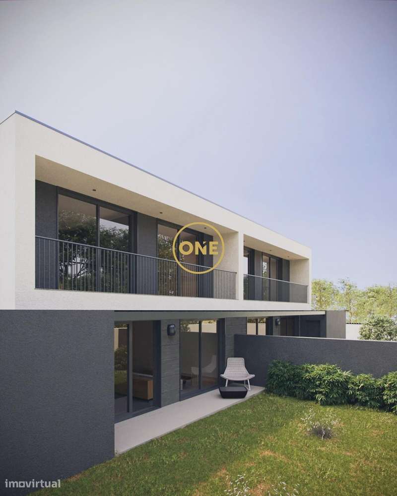 MORADIA GEMINADA EM BAIRRO - NOVA-18