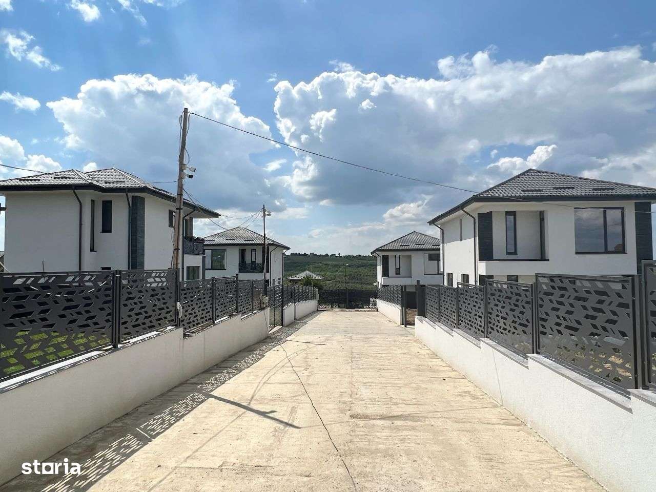 Finisaje PREMIUM!CANALIZARE!Incalz. pard.!Vila 4 camere,Bucium-Visan - Imagine principală: 3/14