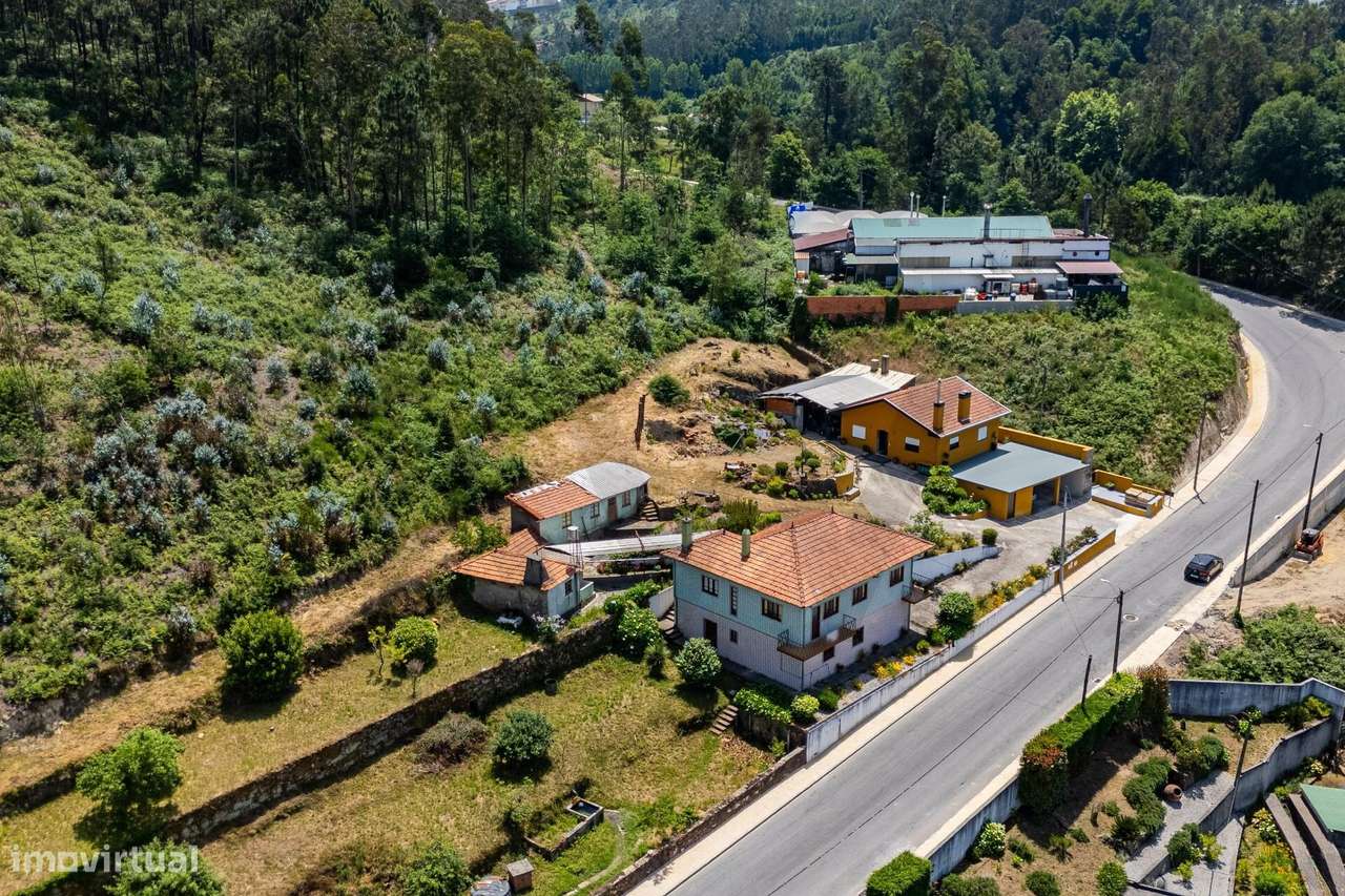 Moradia Independente em São Roque - Excelente Potencial para Investime-29