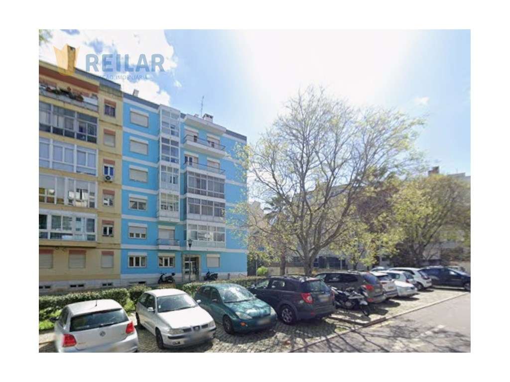 Benfica - T3 Remodelado-16