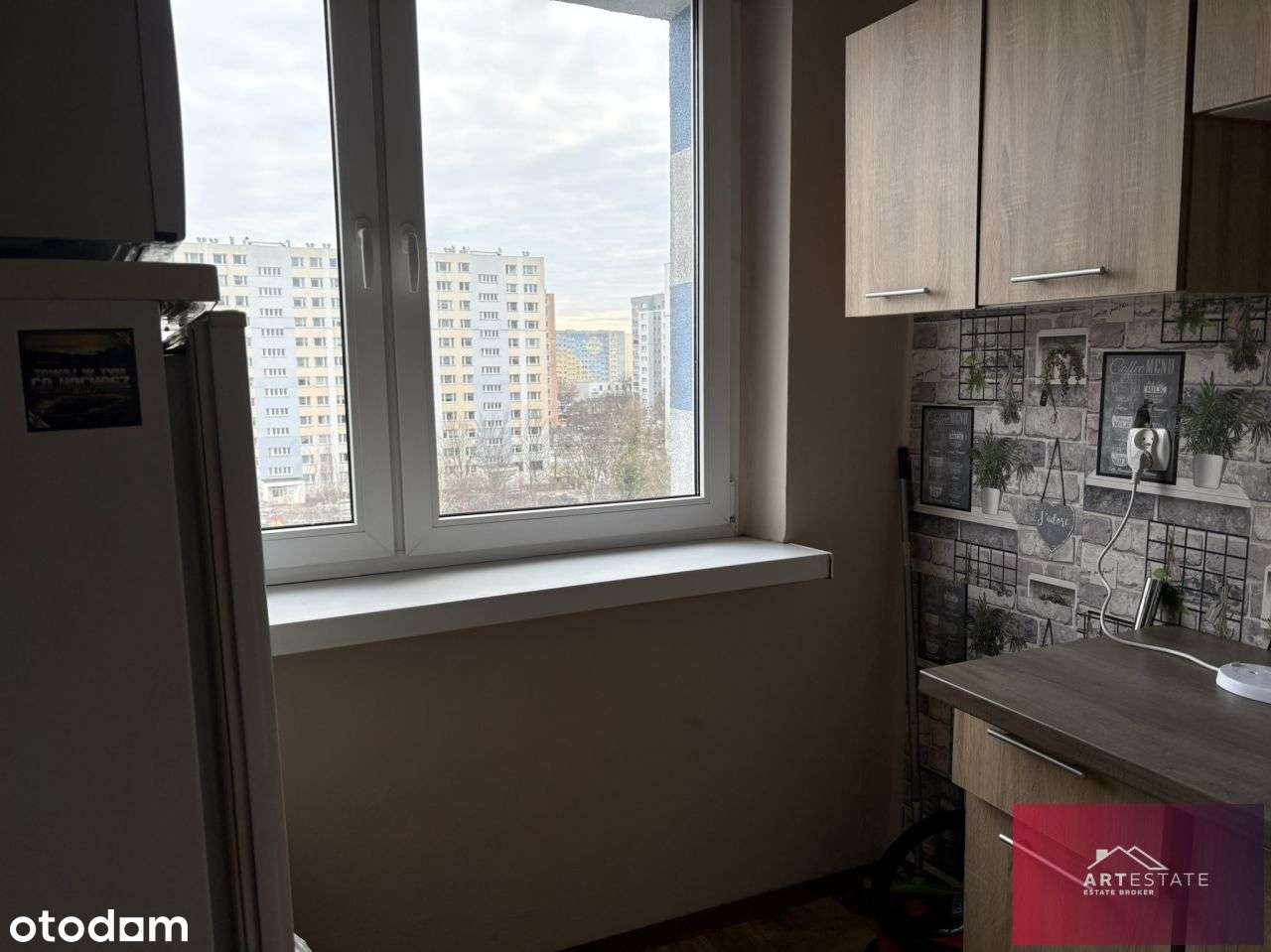 Przestronna Kawalerka z windą Retkinia-13