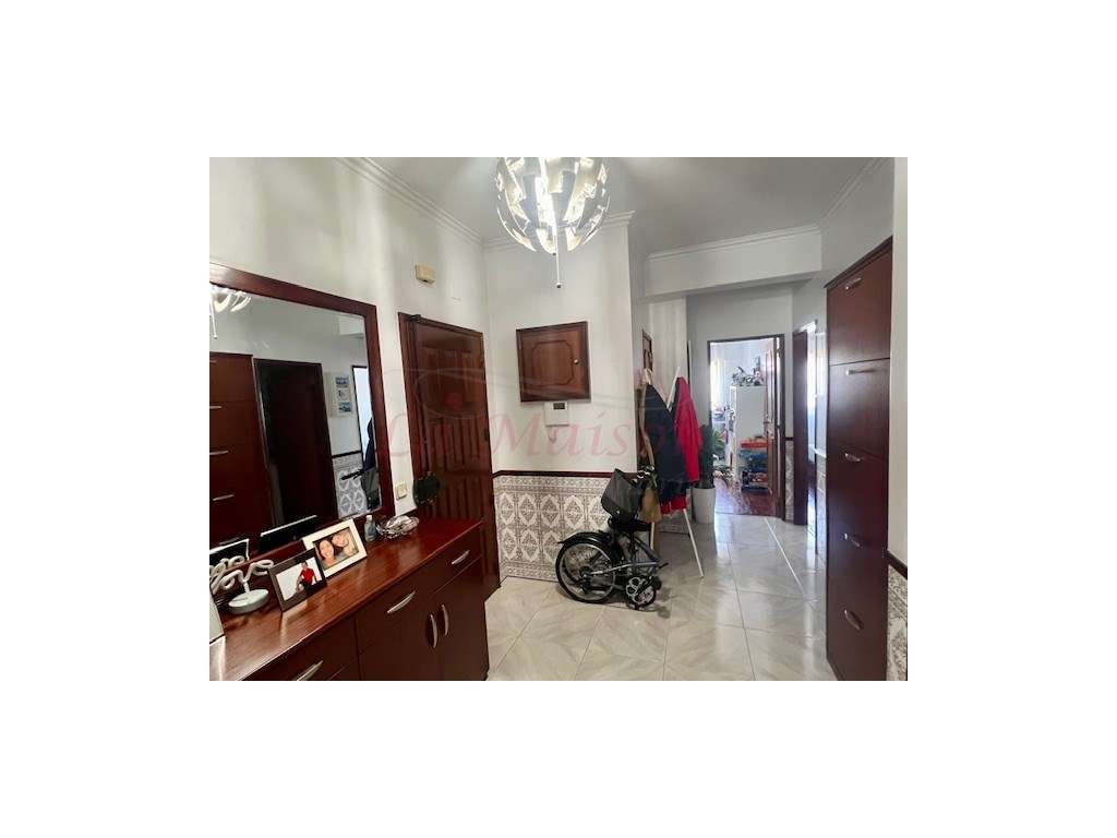 Apartamento T2 no Infantado-14