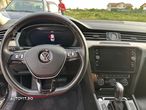 Volkswagen Passat 2.0 TDI DSG Highline - 9