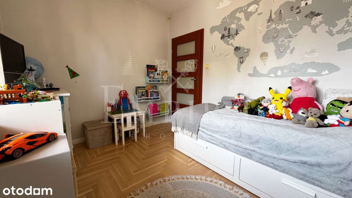 Dom w zabudowie bliźniaczej z ogrodem i garażem-9