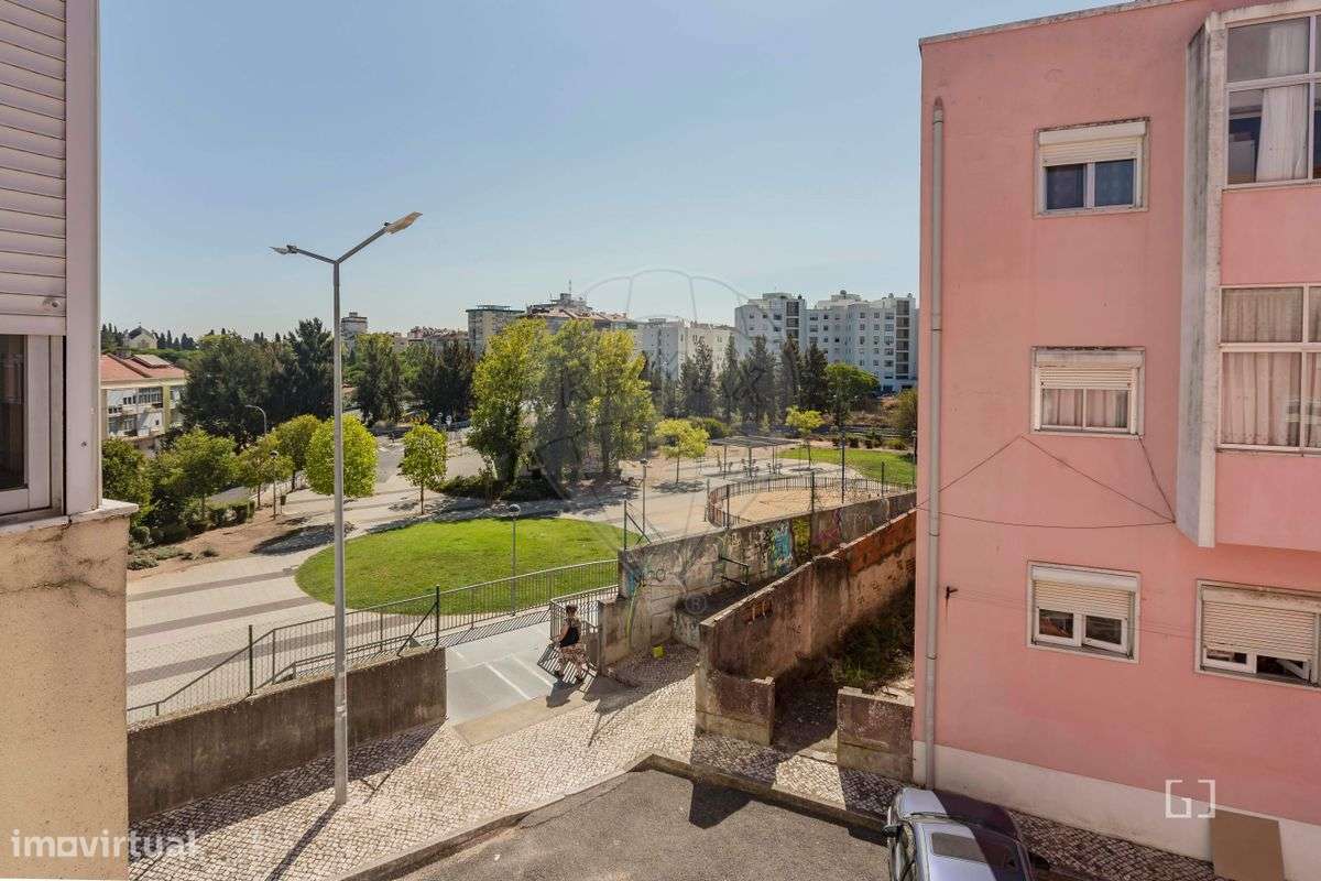 Moradia T1 para venda-19