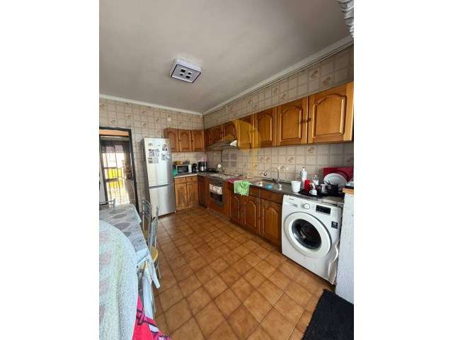 Apartamento T3-4