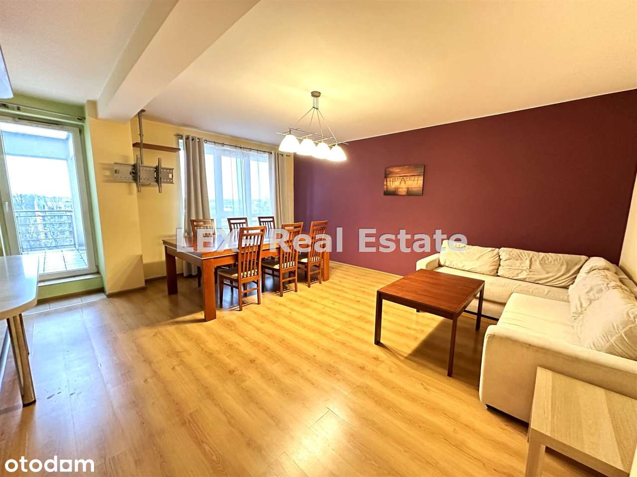 Apartament 83 m2 w ścisłym centrum Pruszkowa.-1