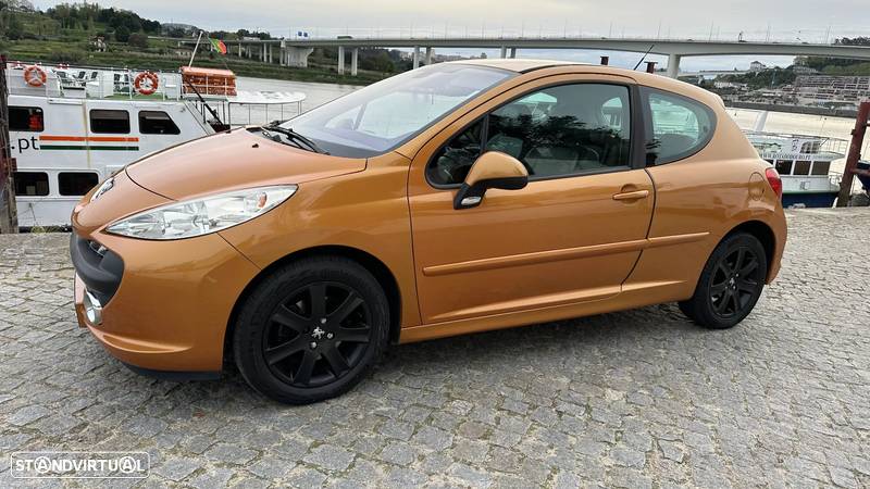 Peugeot 207 1.6 HDi Sport - 2