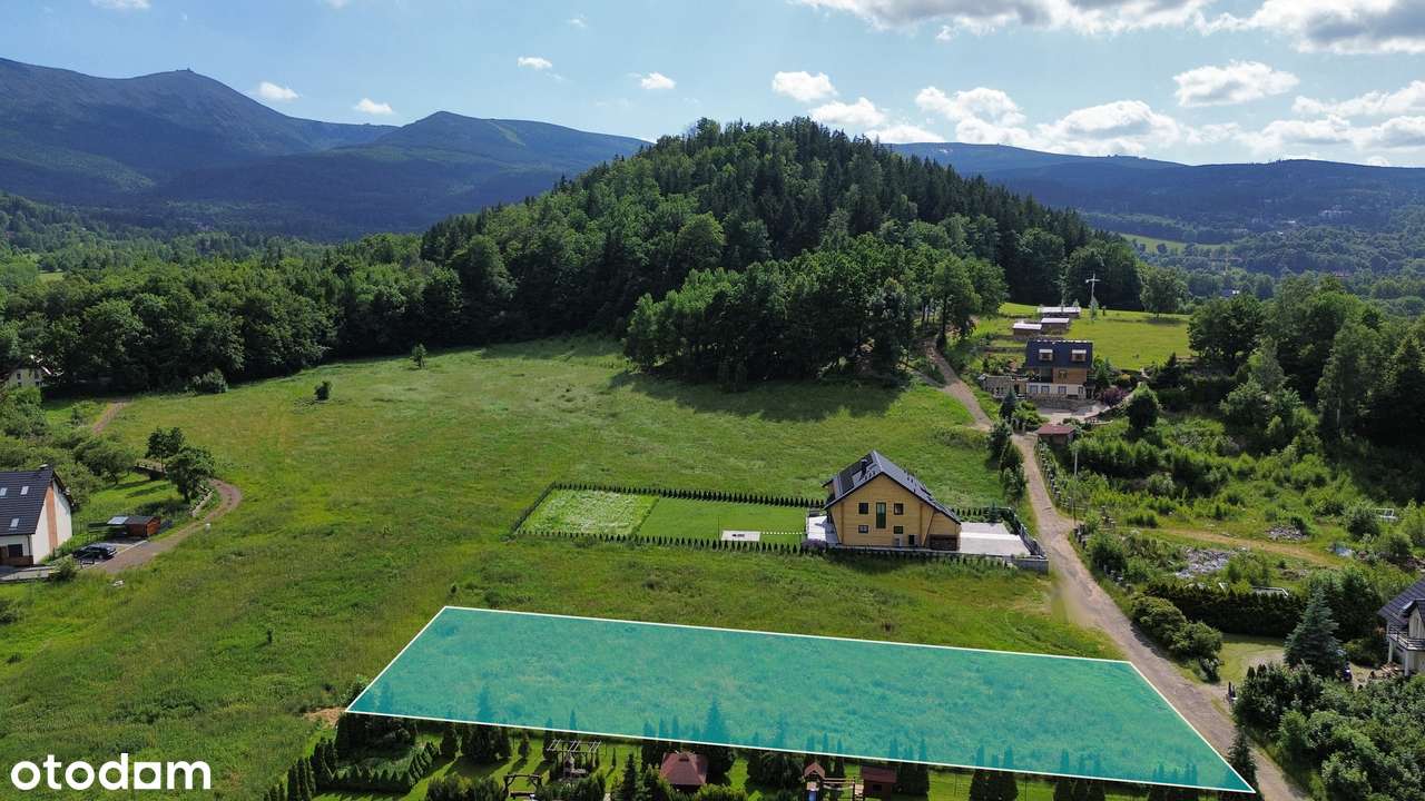 Słoneczna działka 1764 m2. Mega widoki! Parę min. od centrum. Media!-0