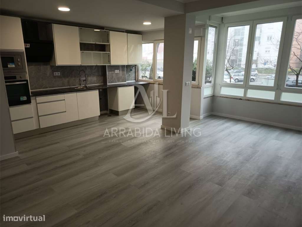 T2 - Remodelado c/ arrecadação - Oeiras-0