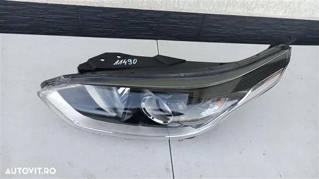 Far stanga Kia Ceed Lupa Led Halogen an 2018 2019 2020 2021 2022 cod 92101-J7050 - 2