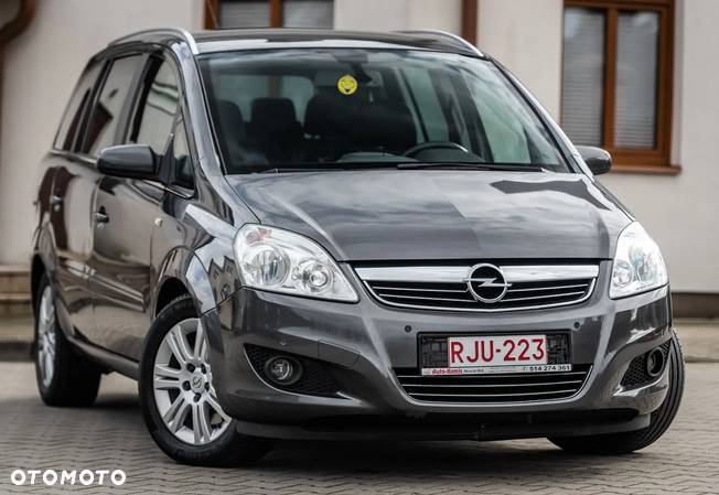 Opel Zafira 1.7 CDTI Cosmo - 1