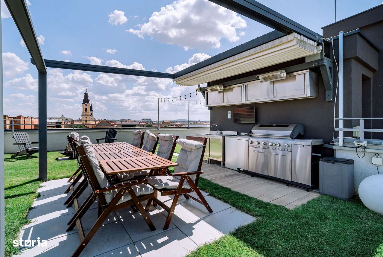 Penthouse 4 camere, ultracentral, Oradea. 800 000 E + TVA. Comision 0-19
