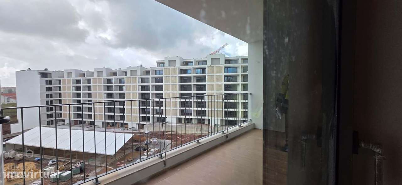 Apartamento T1 Novo em Cedência de Posição Contratual — Edifício Élou,-26