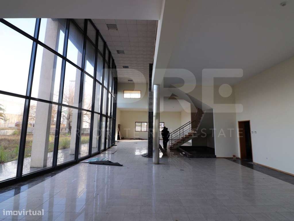 Armazém | VENDE | Olival (VN Gaia)-12