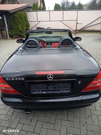 Mercedes-Benz SLK 200 - 4