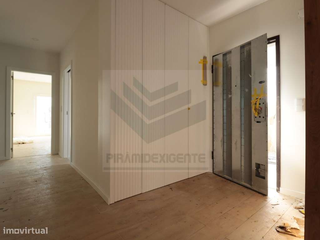 Moradia Isolada Urbanização Nova, 2 min. do Centro Moita - Grande imagem: 5/19