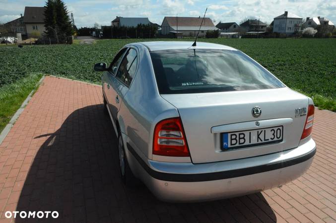 Skoda Octavia 1.6 - 5